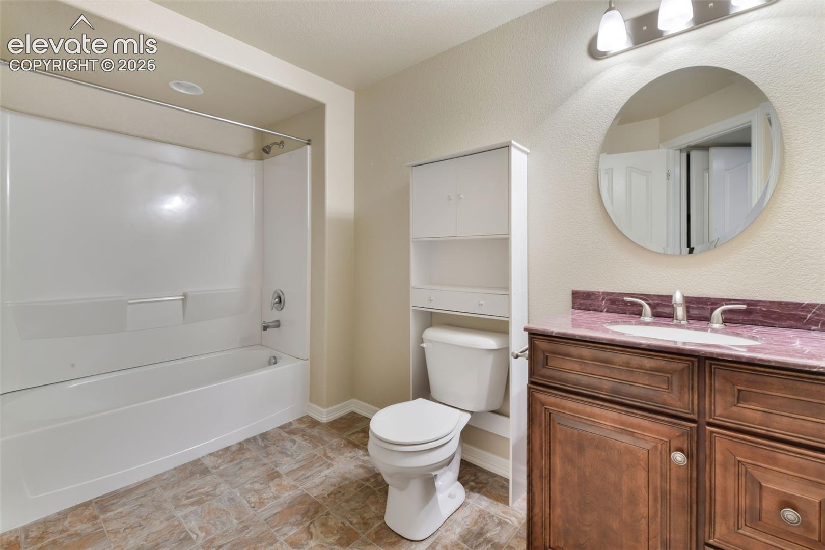 13867 Antelope Pass Place