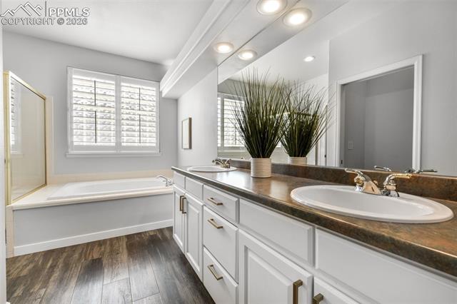3215 Hollycrest Drive