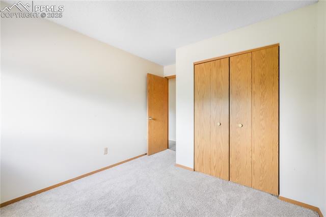 908 N Candlestar Loop