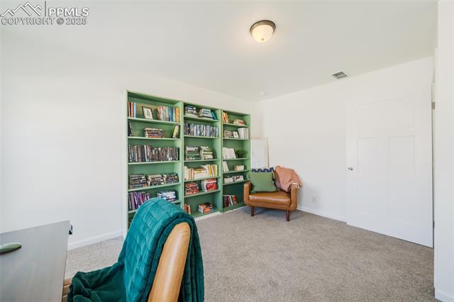 4163 Gray Fox Heights