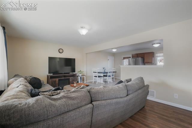 122 Widefield Boulevard