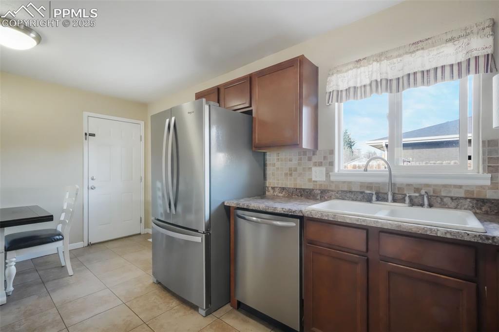 122 Widefield Boulevard