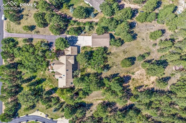 2880 Lake Meadow Drive