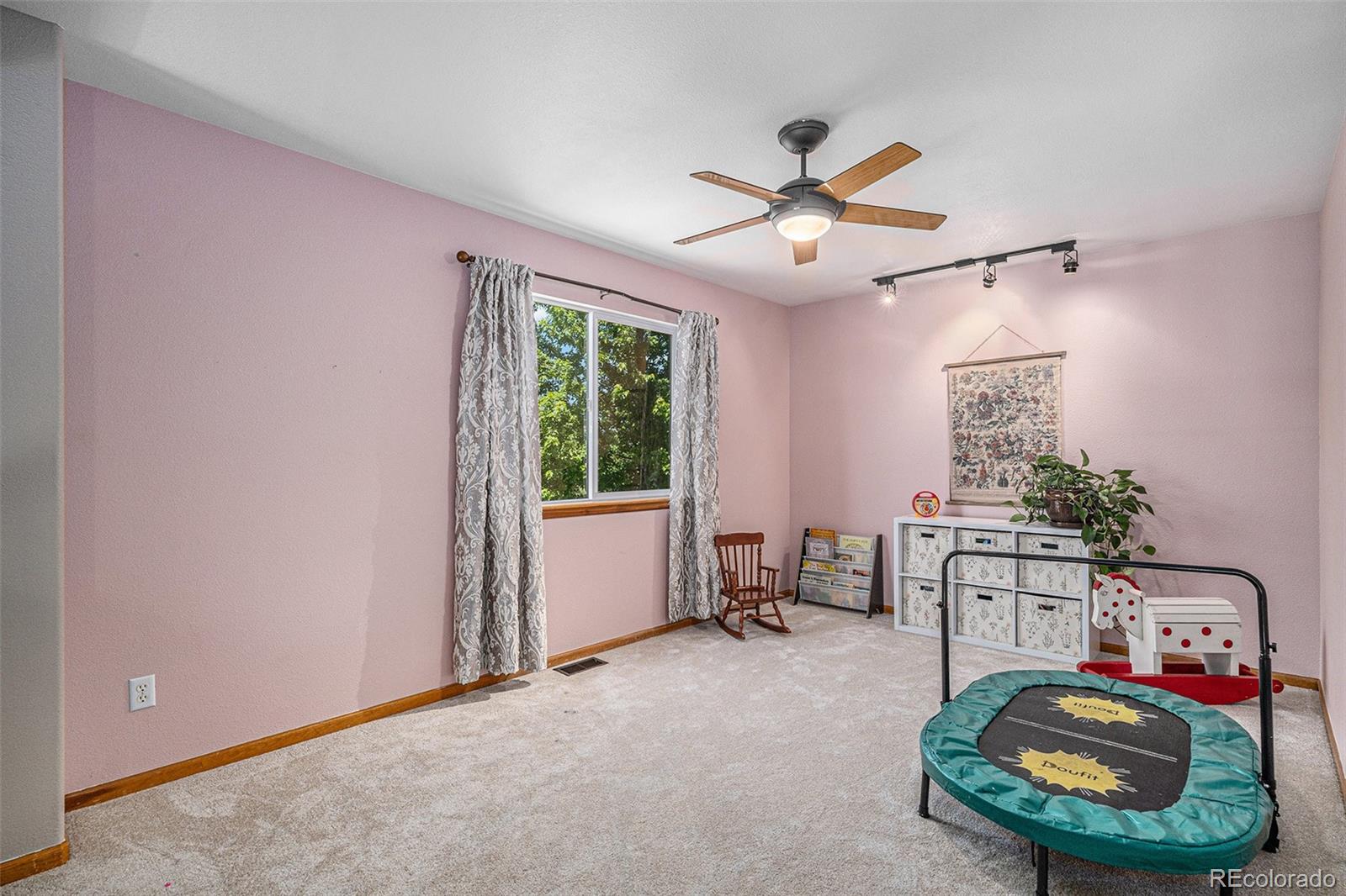 9640 Moss Rose Circle