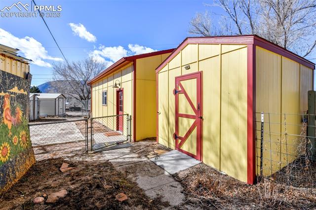 463 N Washington Street