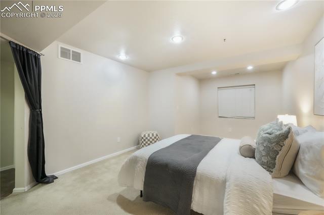 6985 Los Reyes Circle