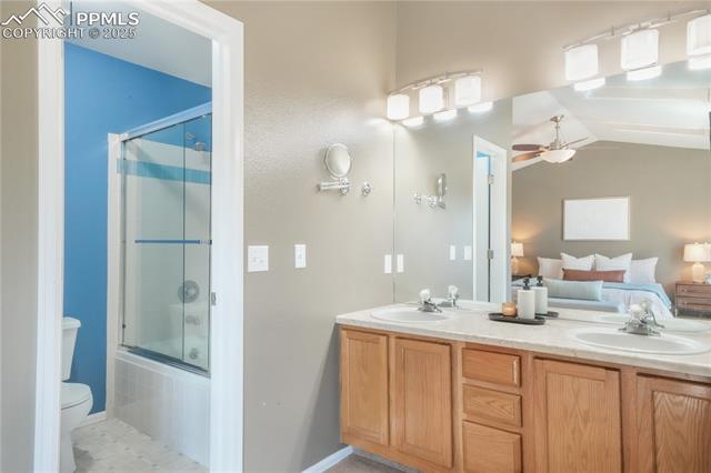 6985 Los Reyes Circle