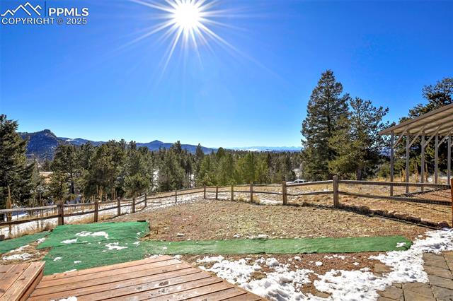 28 E Nevada Circle