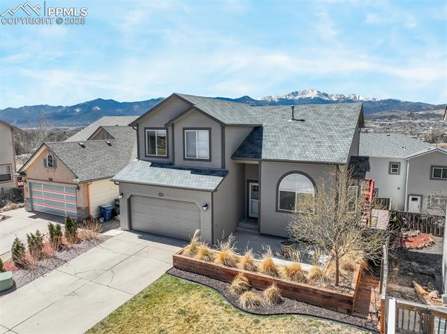 3656 N HANCOCK Avenue