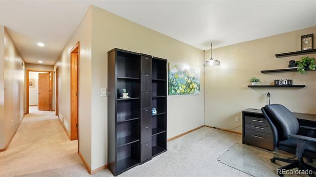 440 Torrey Pines Way