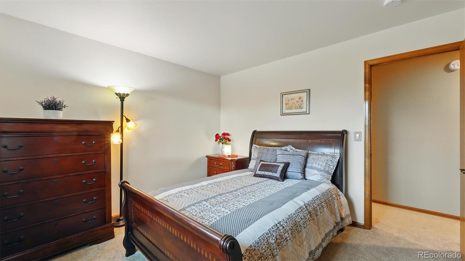 440 Torrey Pines Way