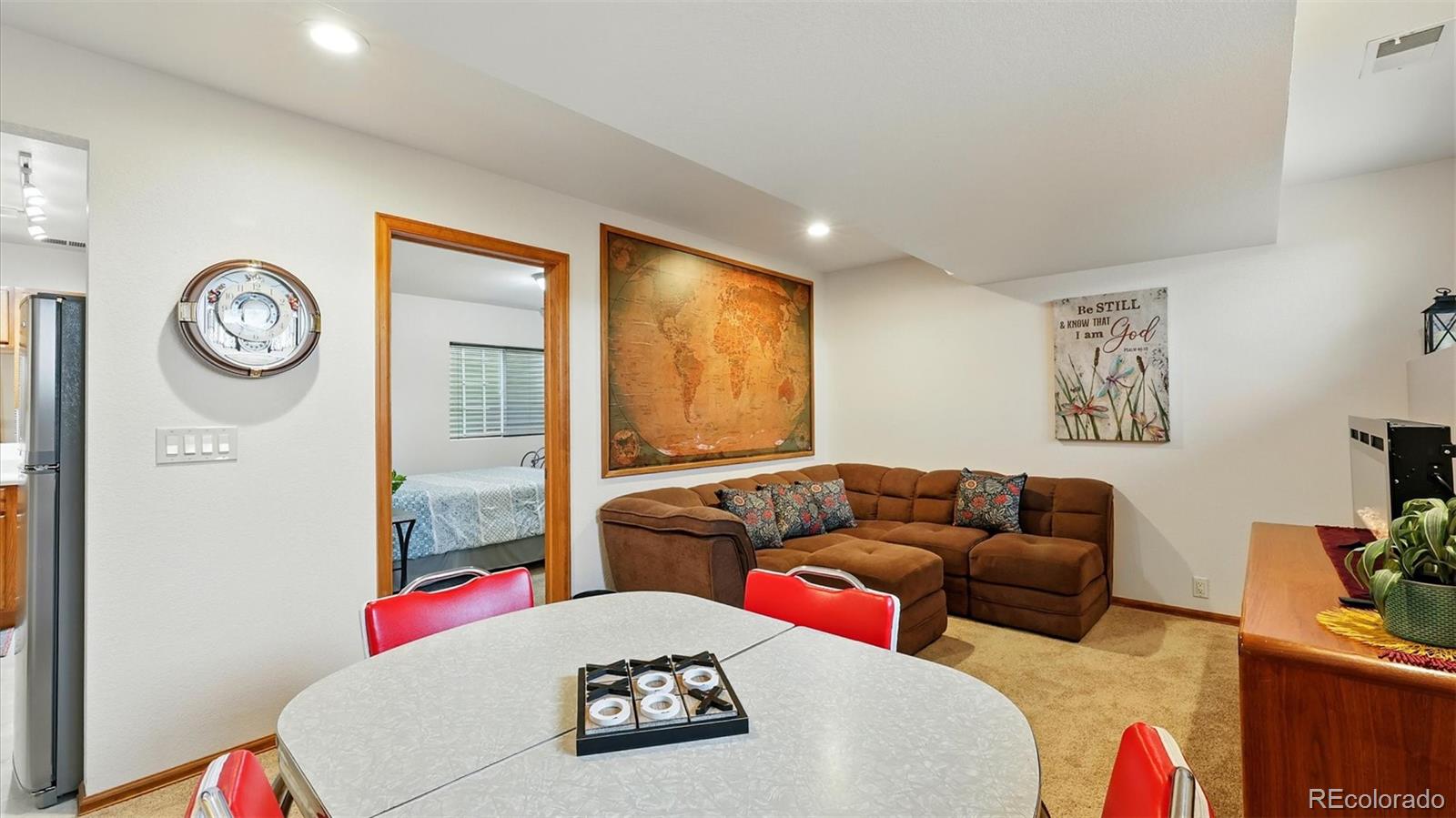 440 Torrey Pines Way