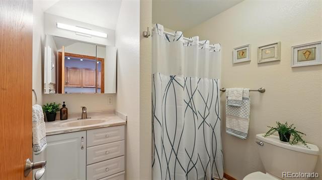 440 Torrey Pines Way
