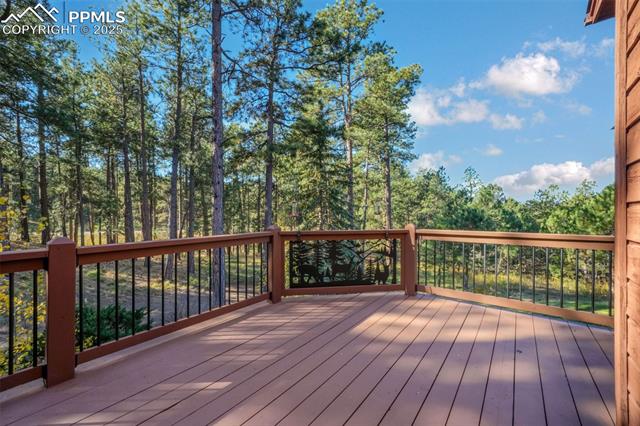 17045 Viscount Court