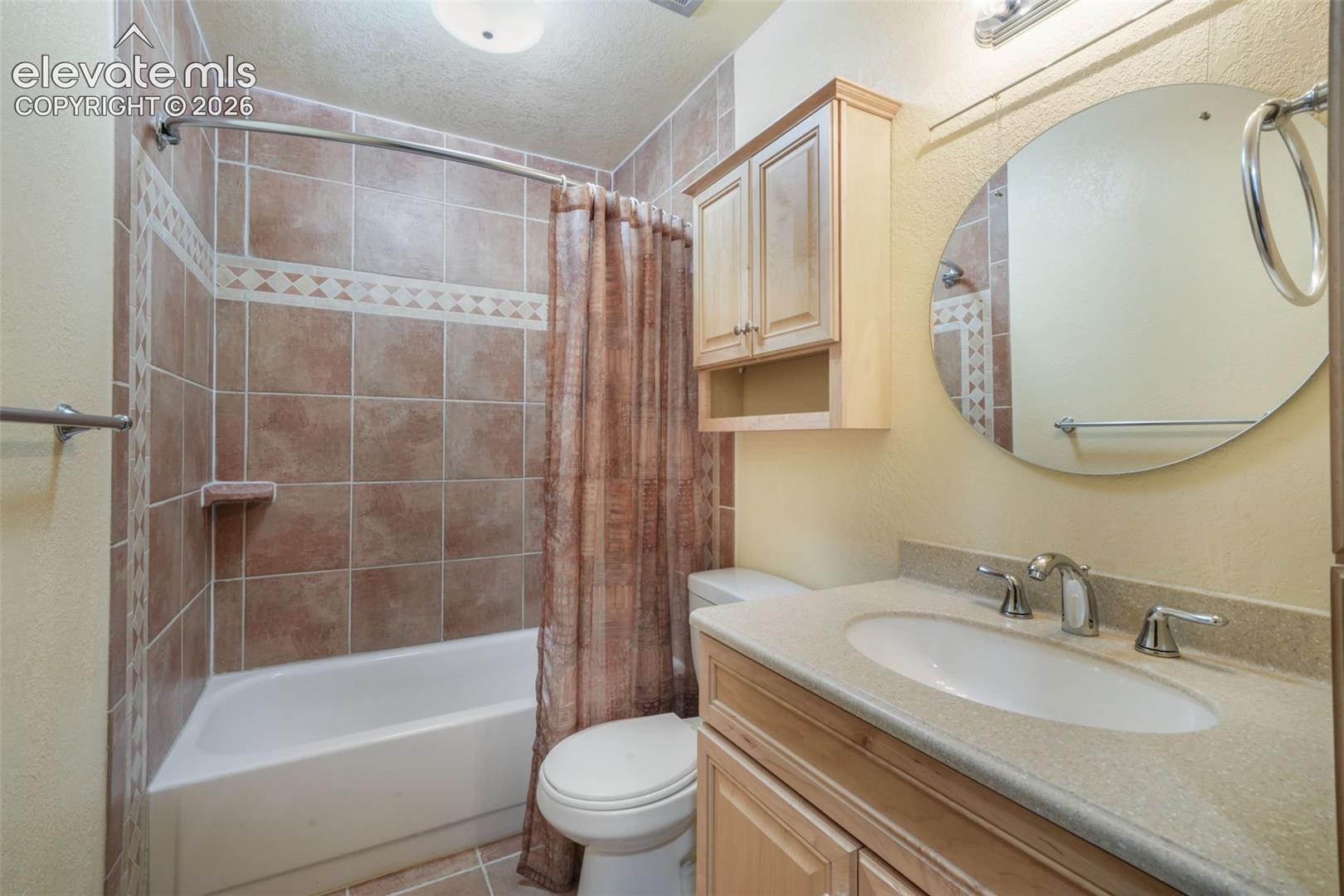 5090 Flintridge Drive