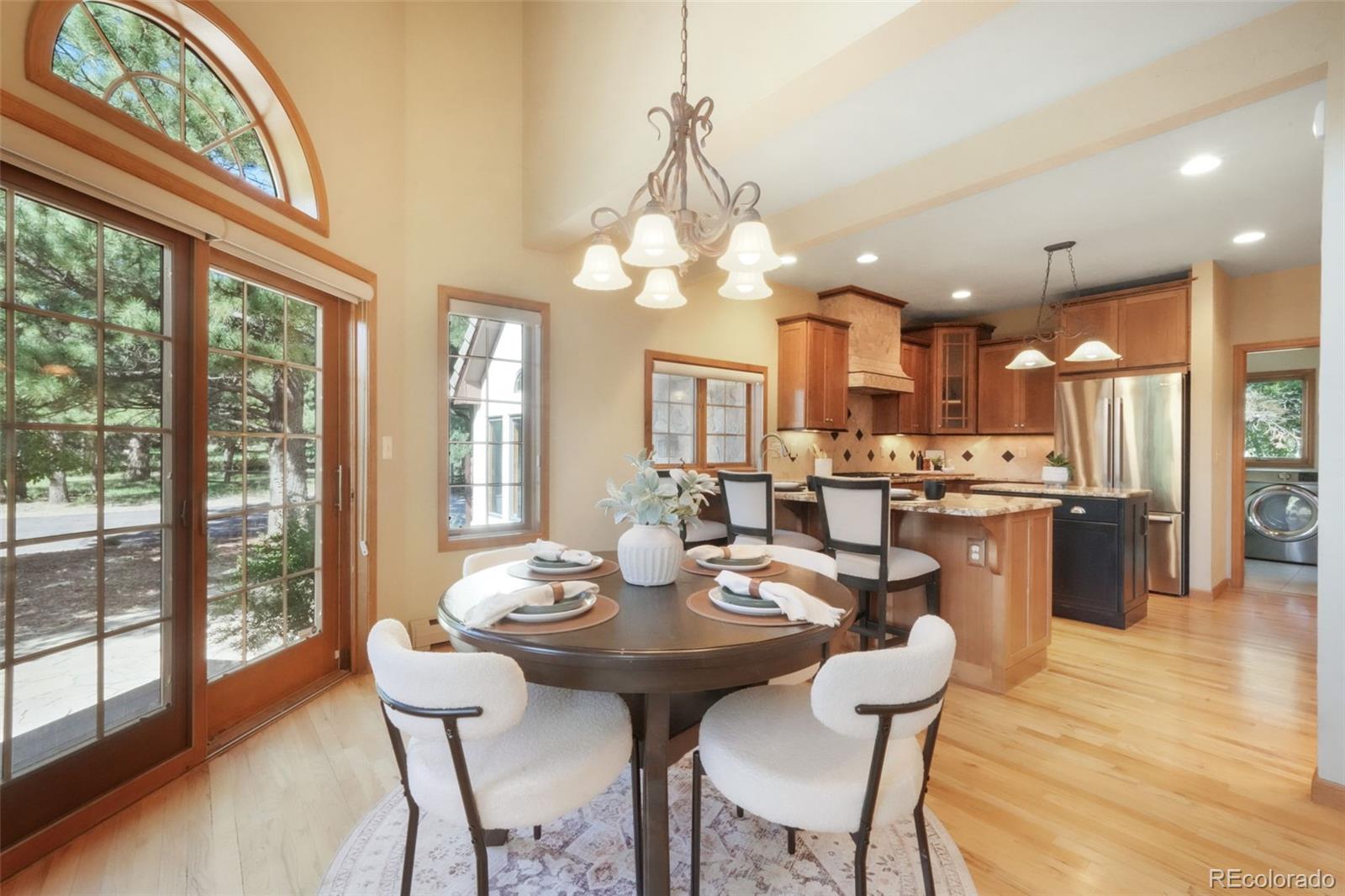 2880 Lake Meadow Drive