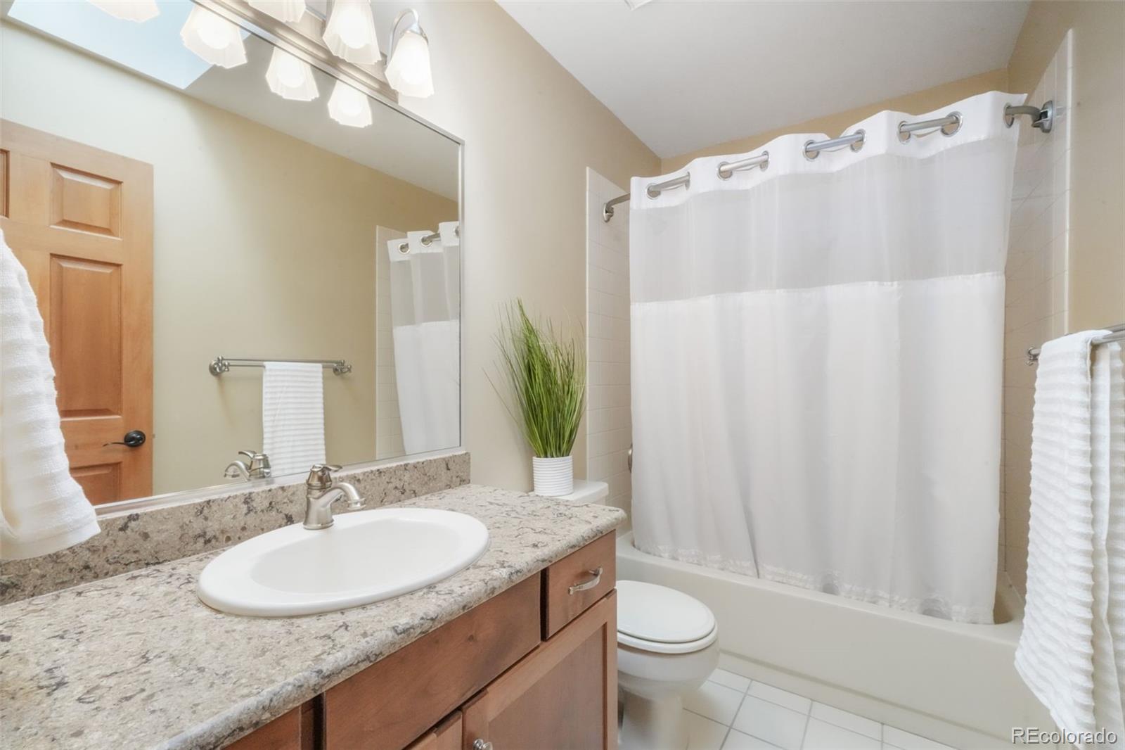 2880 Lake Meadow Drive