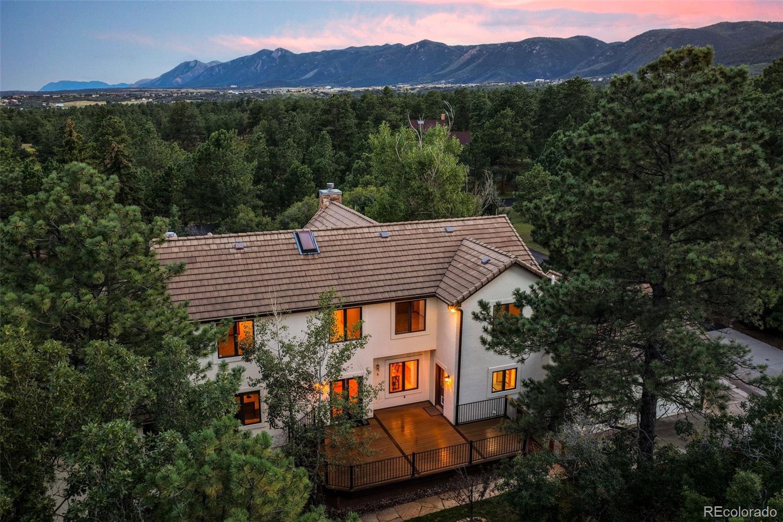 2880 Lake Meadow Drive