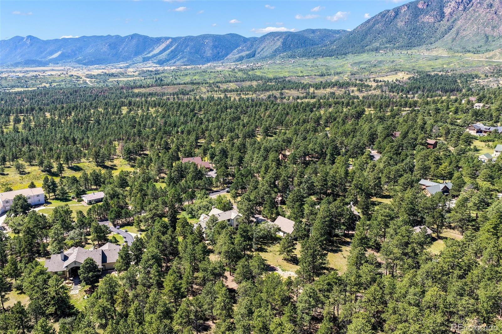 2880 Lake Meadow Drive