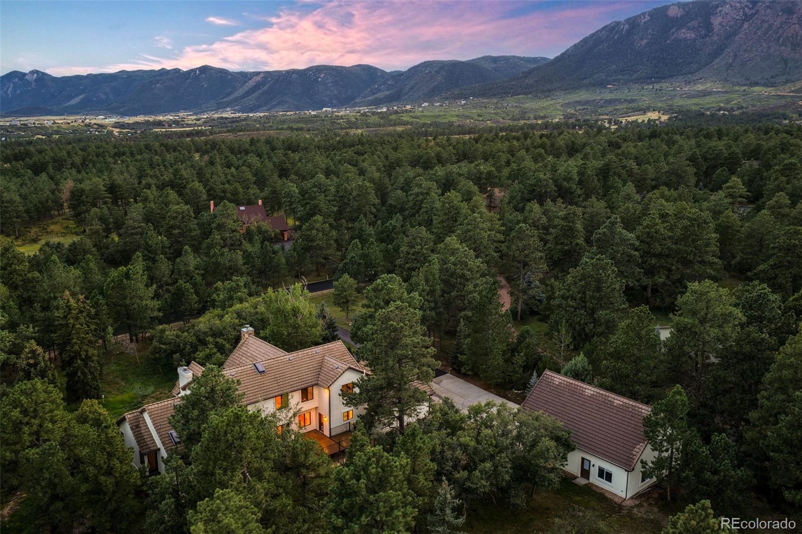 2880 Lake Meadow Drive