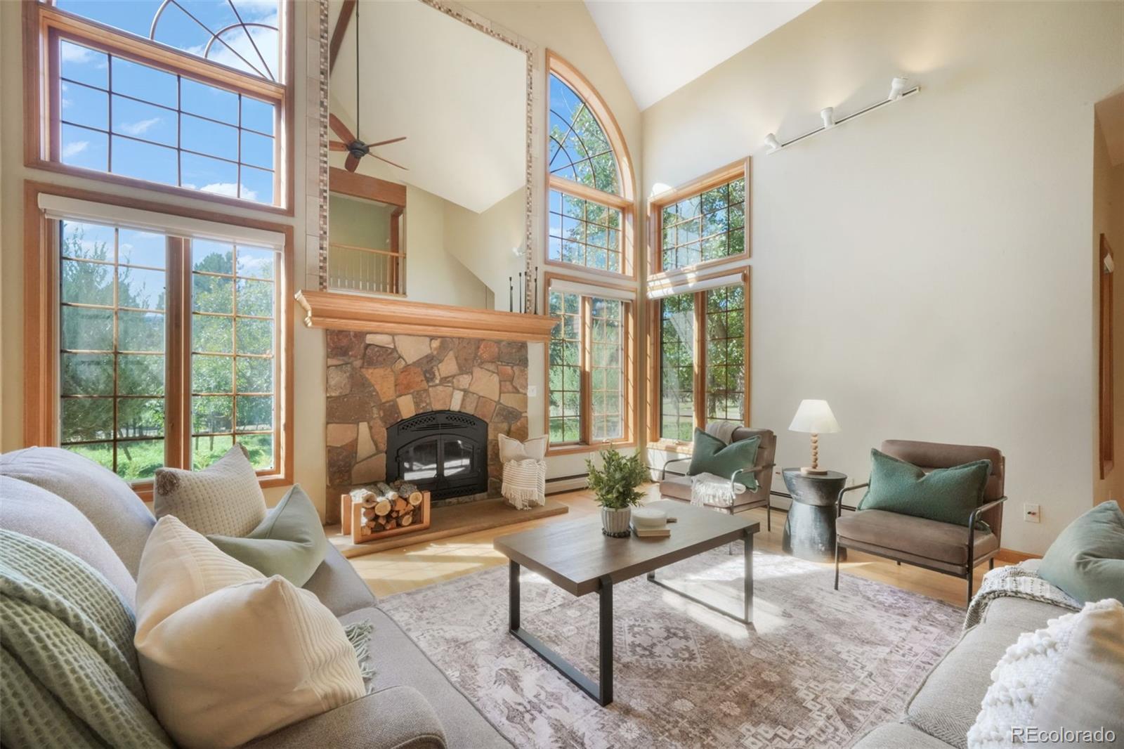 2880 Lake Meadow Drive