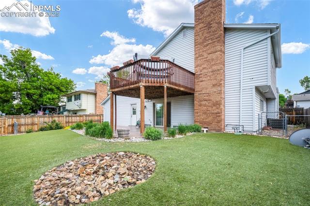 2485 Maroon Bells Avenue