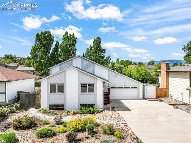 2485 Maroon Bells Avenue