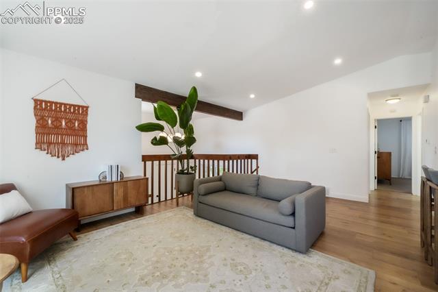 8390 Freemantle Drive