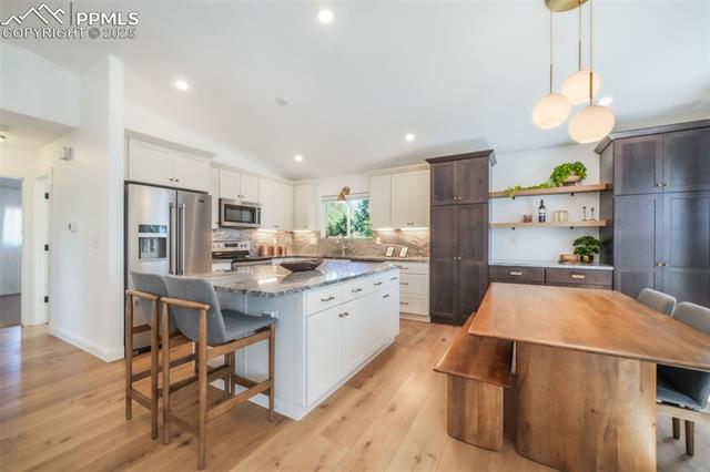 8390 Freemantle Drive