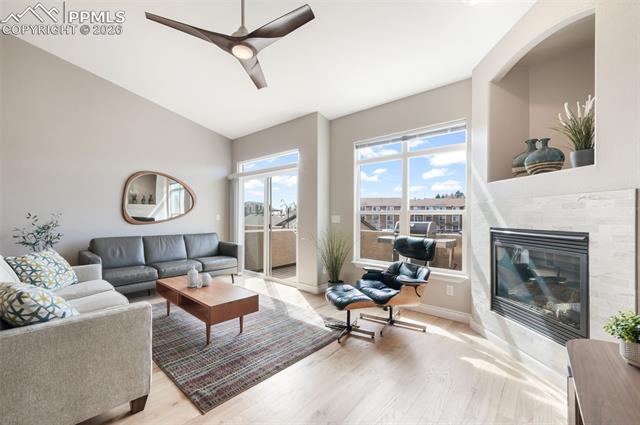 5798 Roy Heights
