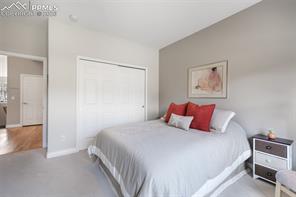 5798 Roy Heights