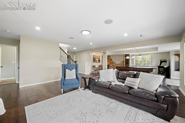 5718 Creekwood Court