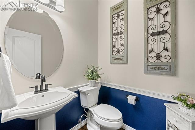 5718 Creekwood Court