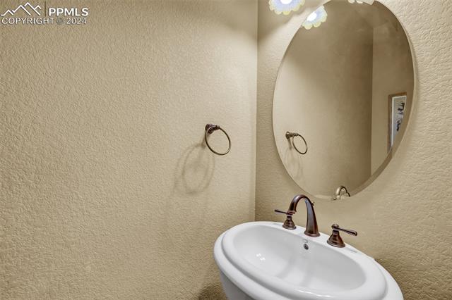 6930 Eagle Wing Drive