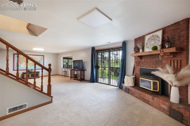 552 Lakewood Circle