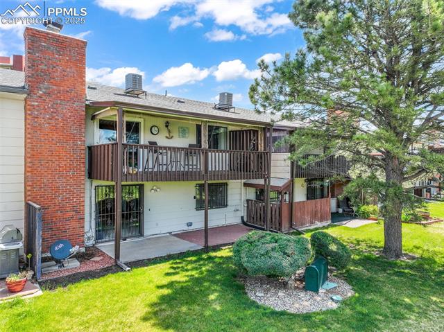 552 Lakewood Circle