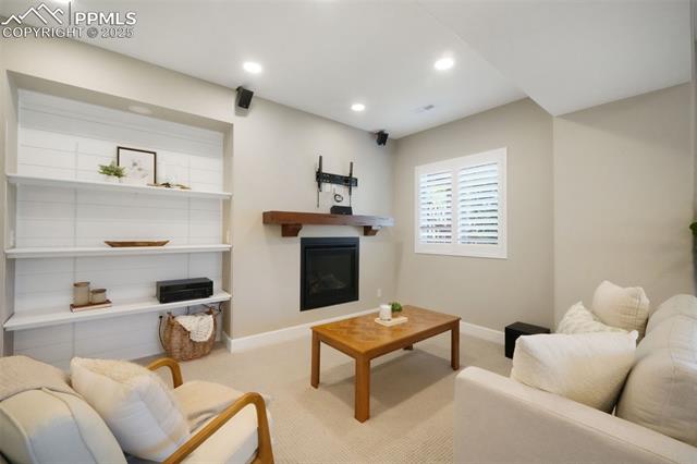 735 Chesapeake Avenue