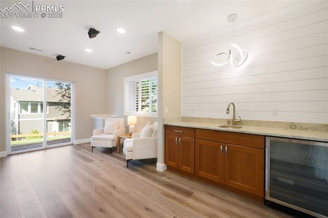 735 Chesapeake Avenue