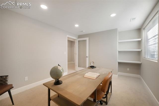 735 Chesapeake Avenue