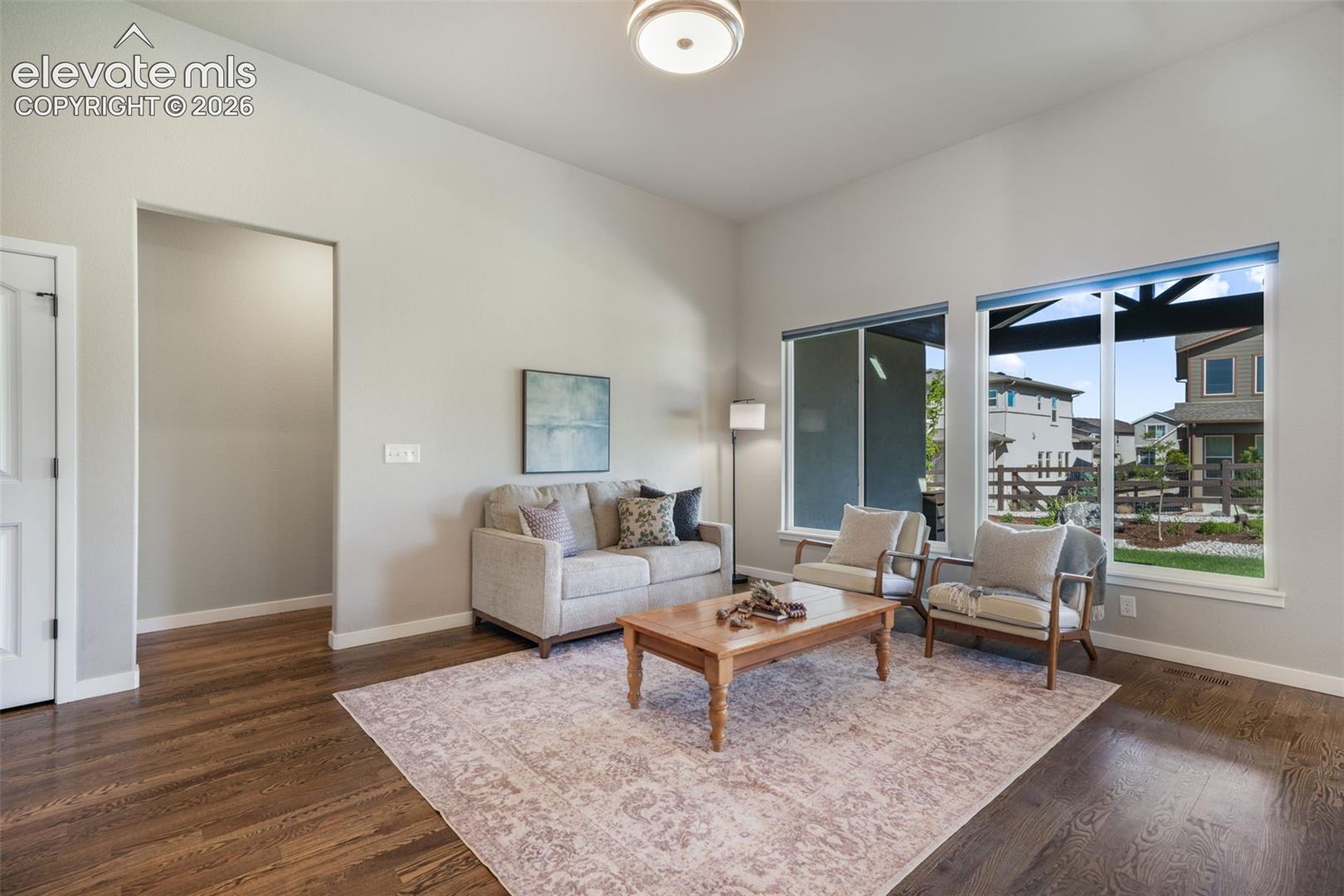 10104 Emerald Lake Lane