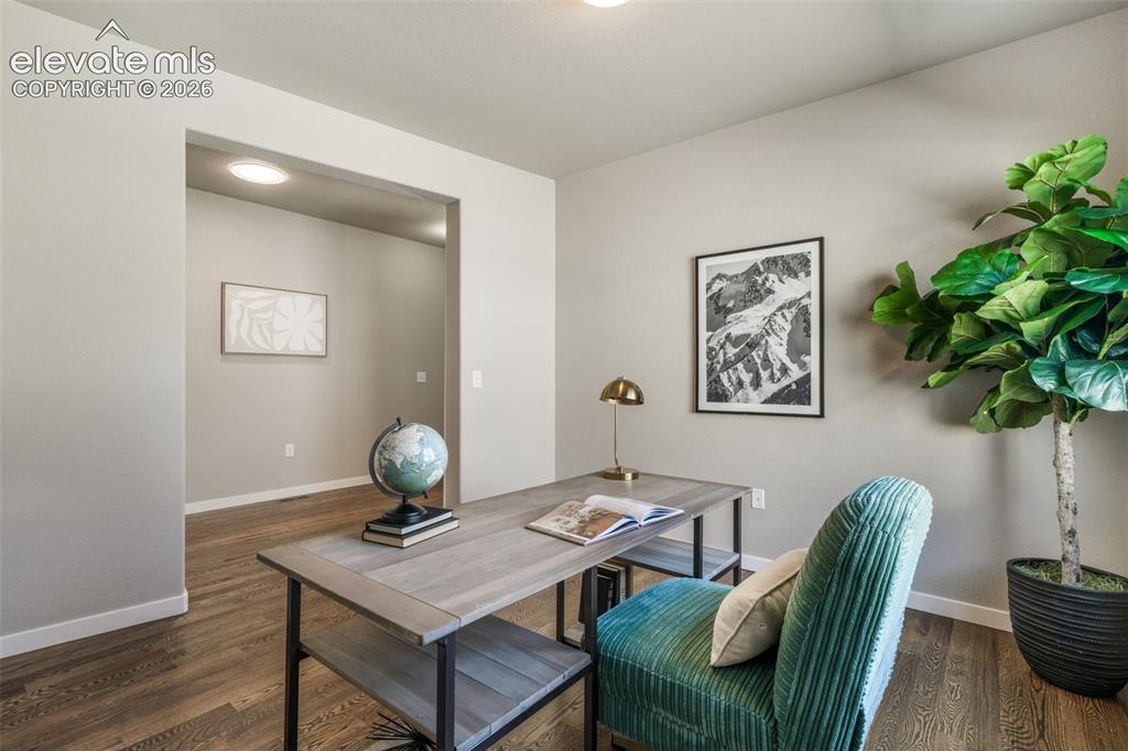 10104 Emerald Lake Lane