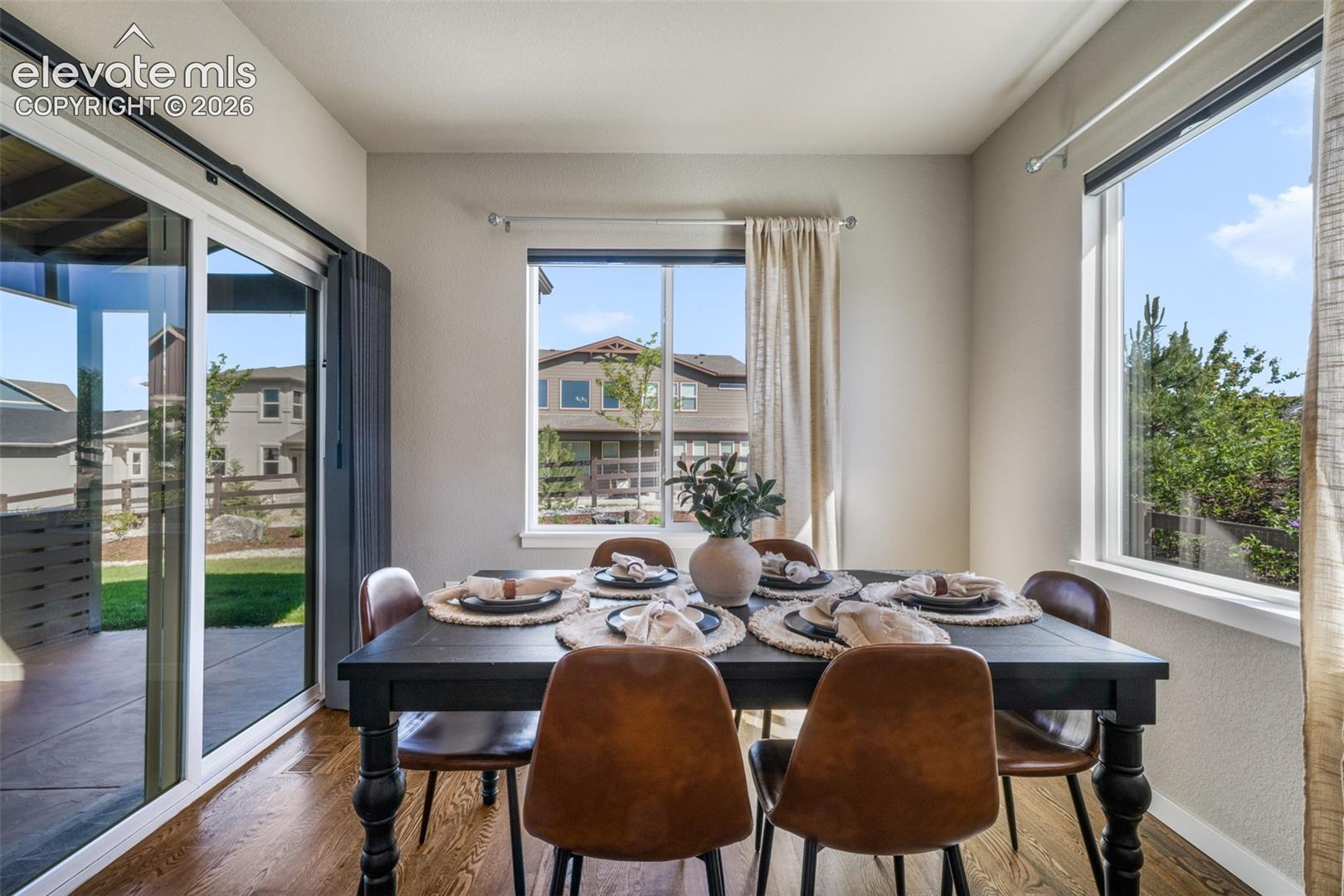 10104 Emerald Lake Lane