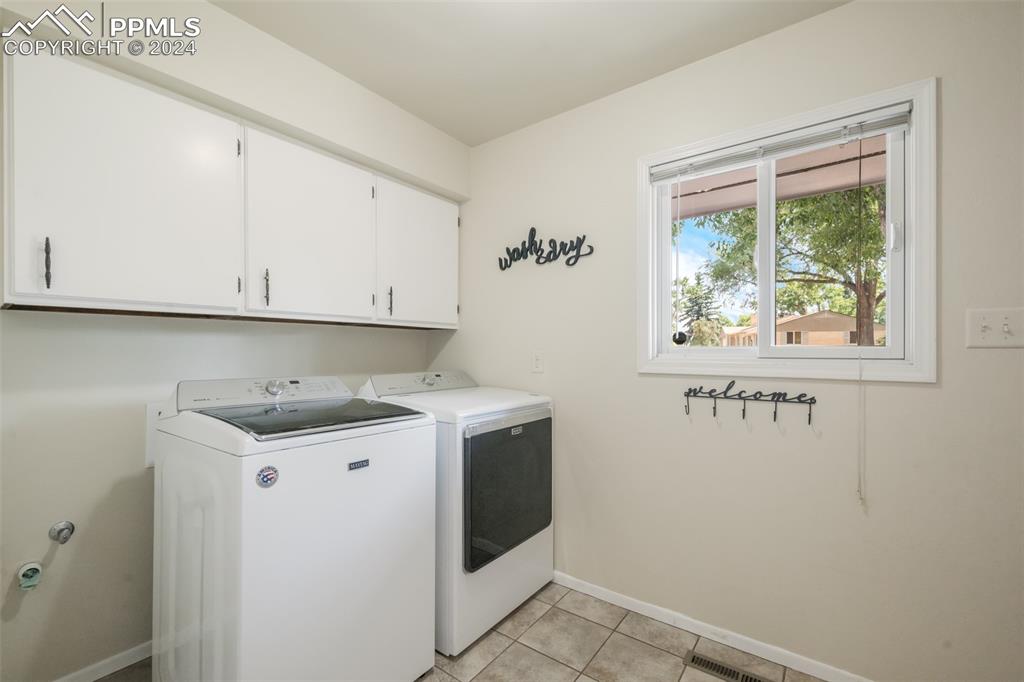 405 Crestridge Avenue
