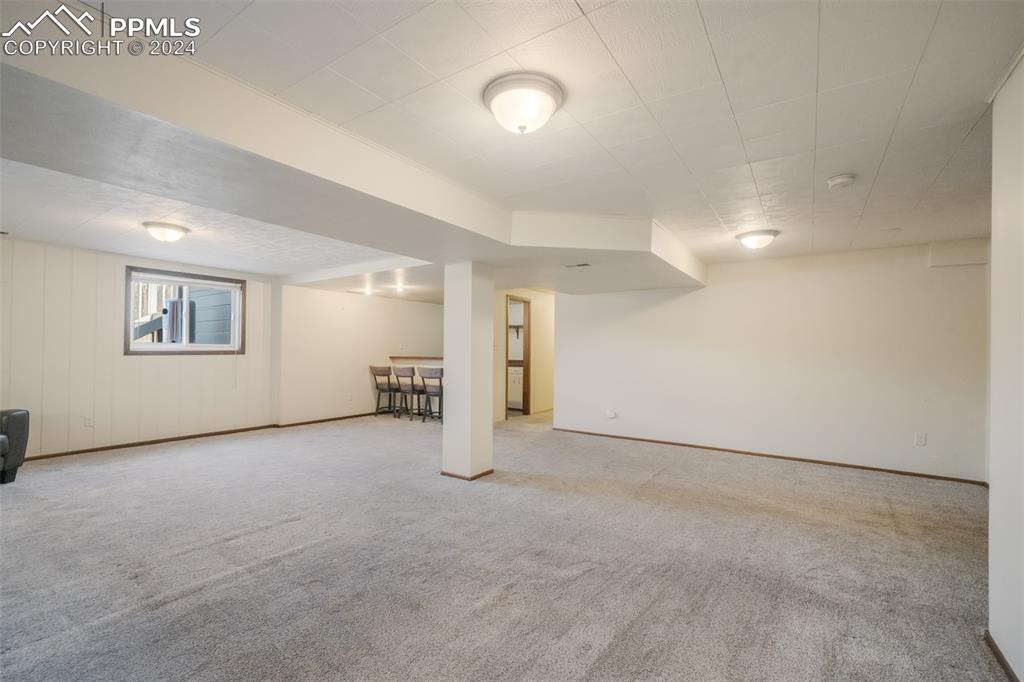 405 Crestridge Avenue