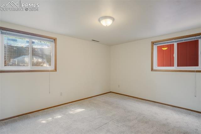 405 Crestridge Avenue
