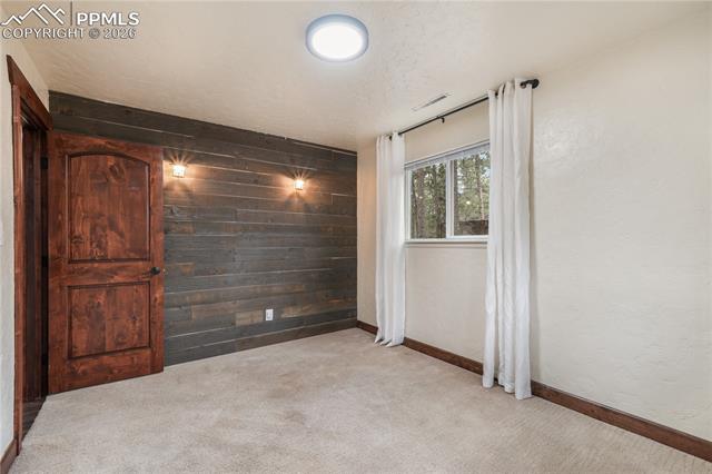 15245 Pleasant View Drive