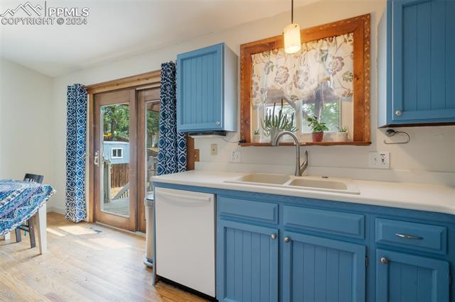 3734 S Quintero Street