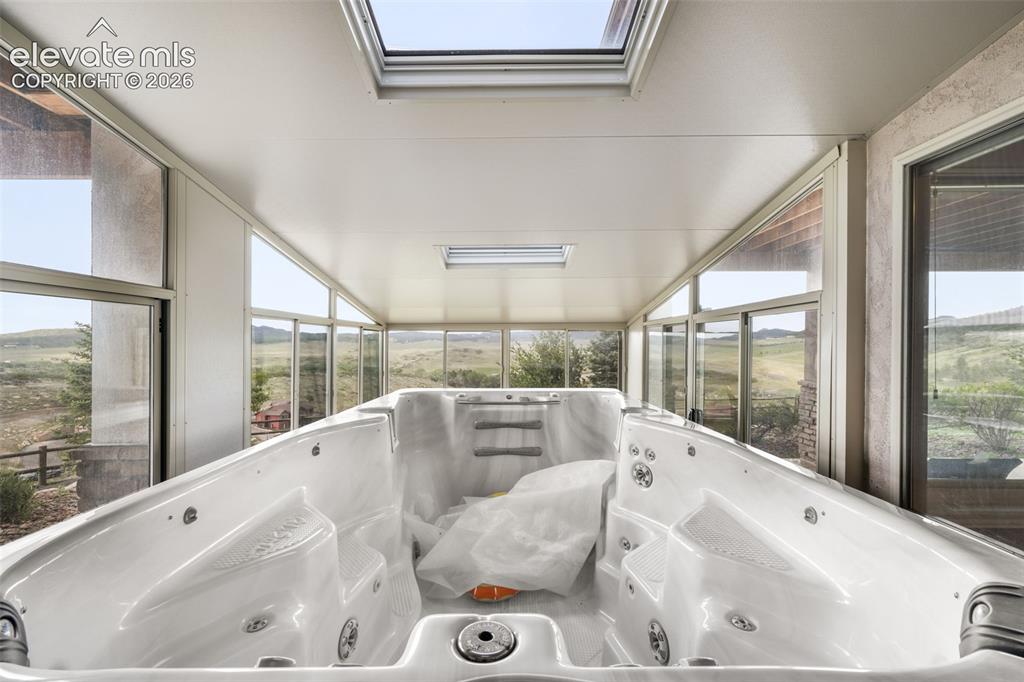 5441 Country Club Drive