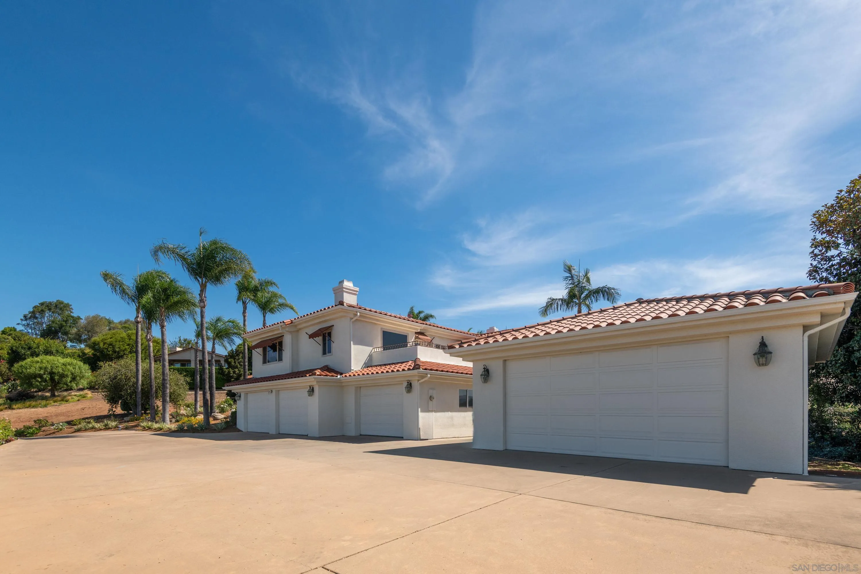 30343 Calle La Reina