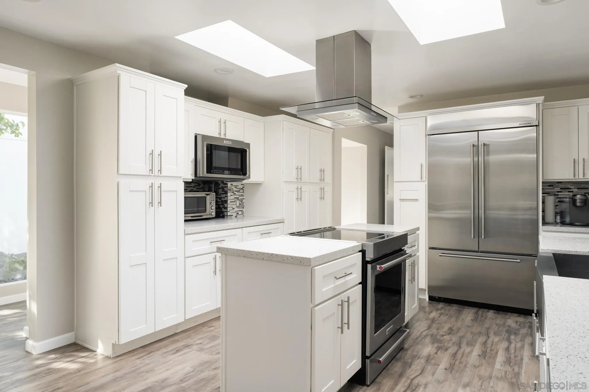 7026 Estrella De Mar Rd